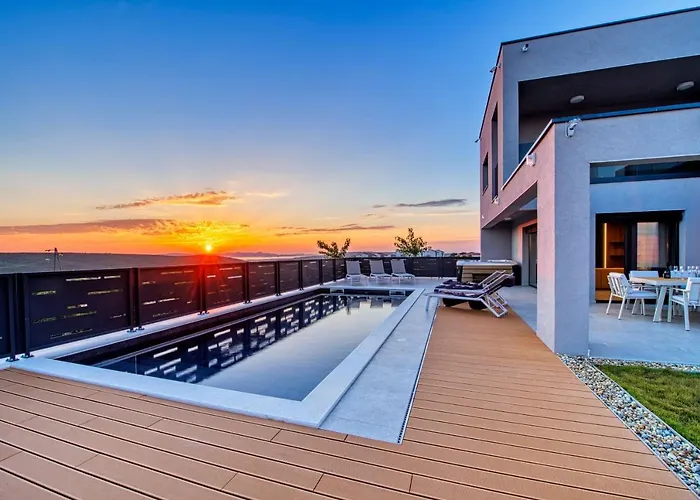 Villa Maluja *