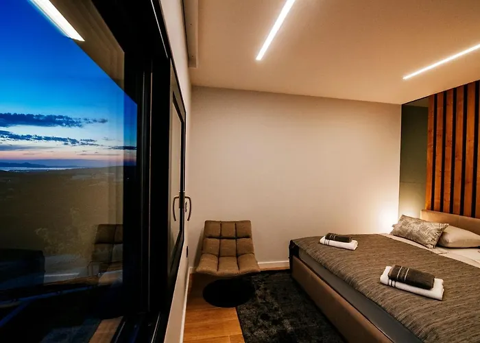 Villa Maluja Debeljak