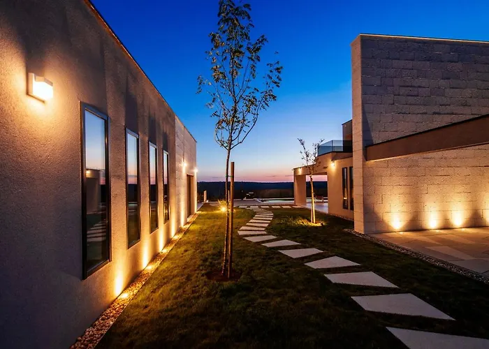 Villa Maluja Debeljak