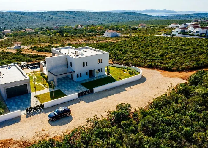 Villa Maluja