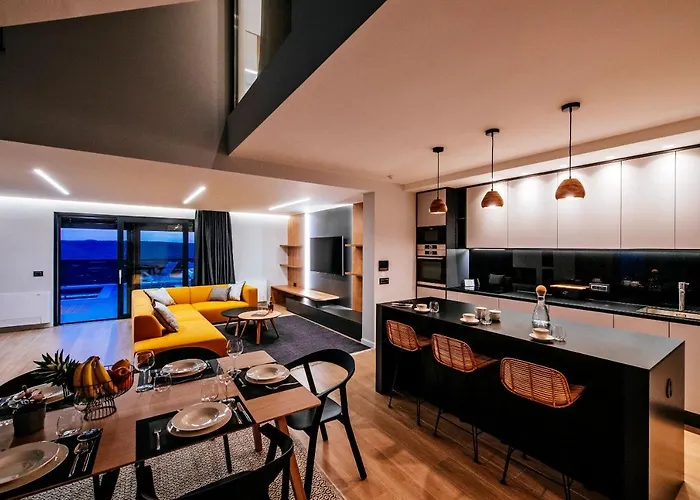 Villa Maluja Debeljak