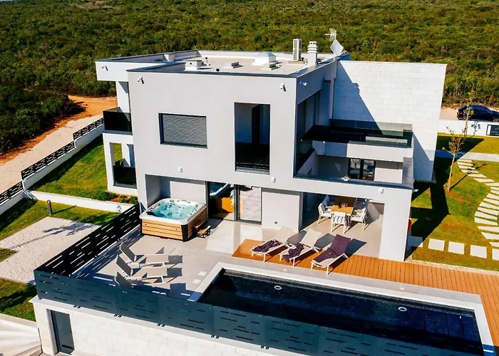 Maluja Villa Debeljak